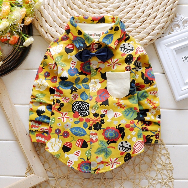 Детски есенни ризки и блузки за момчета различни цветове и модели.