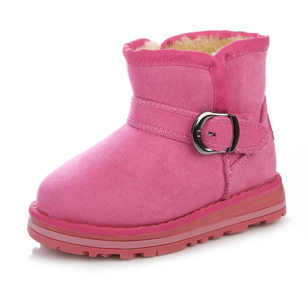 Παιδικές μπότες σουέτ για κορίτσια σε καφέ, μαύρο, βαθύ μπλε και ροζ βελούδο για τις  χιονισμένες χειμωνιάτικες μέρες.