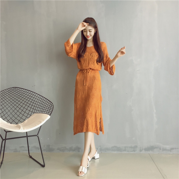 Модерна дамска рокля в бял и кафяв цвят - полупрозрачна