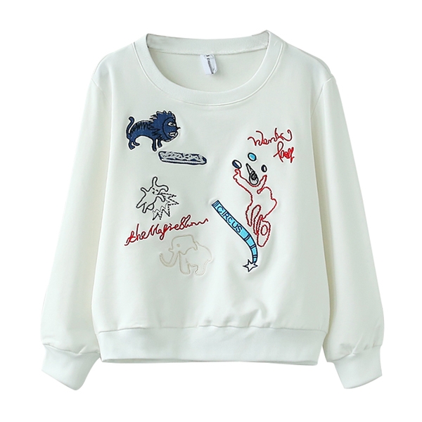 Дамска блуза в бяло с бродерии