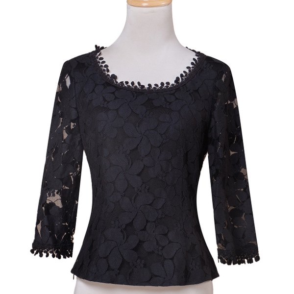 Дантелена дамска риза в черно с прозрачни 3/4 ръкави