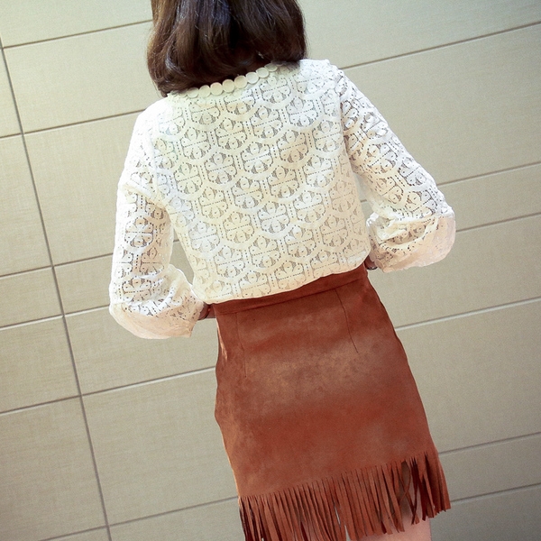 Дамска дантелена риза в бяло с широки 7/8  ръкави