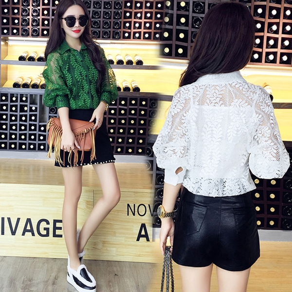 Дамска дантелена риза в няколко цвята с широки ръкави - полупрозрачна