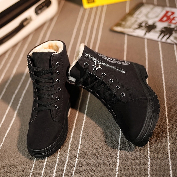 Дамски зимни боти два модела с връзки -различни цветове.