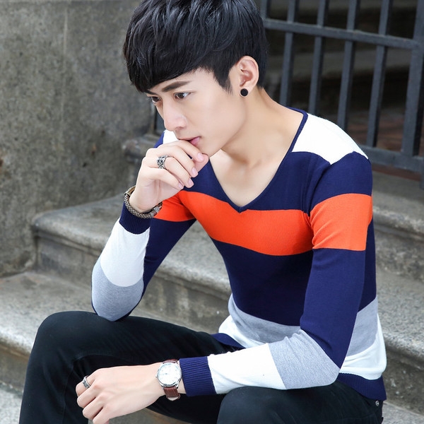 Мъжки пуловер с V-образно деколте тип Слим в най-различни цветове