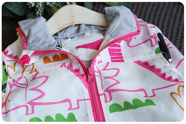 Детско цветно яке динозавър есенно и пролетно за момичета с качулка 