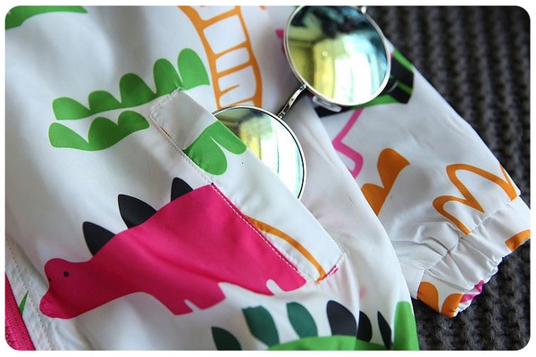 Детско цветно яке динозавър есенно и пролетно за момичета с качулка 