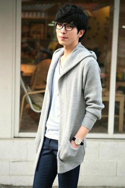 Мъжка жилетка с качулка в сив и черен свят