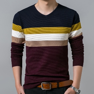Тънък мъжки пуловер V-образно деколте в 2 цвята