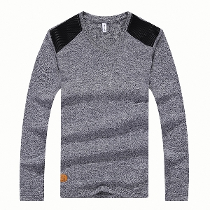 Тънък изчистен мъжки пуловер с  V-образно деколте тип Слим