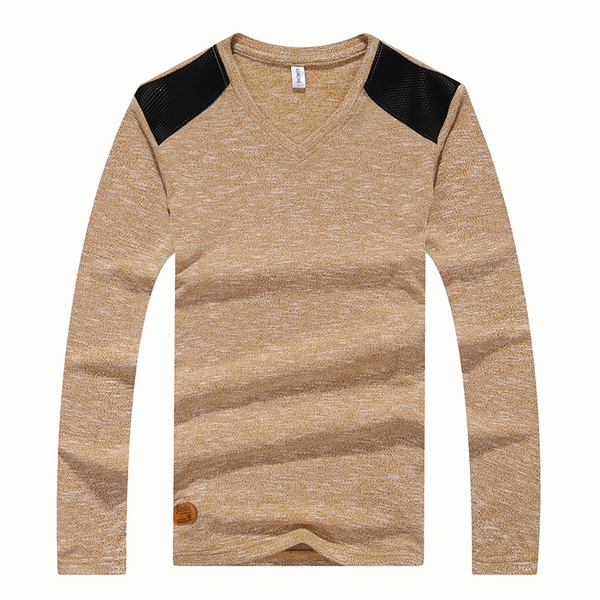Тънък изчистен мъжки пуловер с  V-образно деколте тип Слим