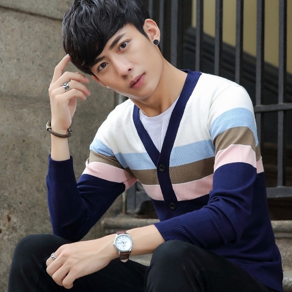 Свежа мъжка тънка жилетка с V-образно деколте