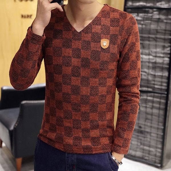 Мъжки изчистен стилен пуловер с V-образно деколте 