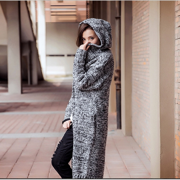 Дълги дебели жилетки за мъже и жени с качулка. 