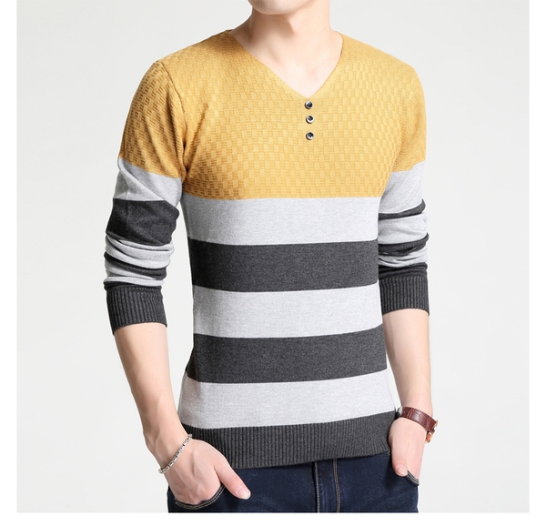 Мъжки пуловери в различни цветове с V-образно деколте тип Слим