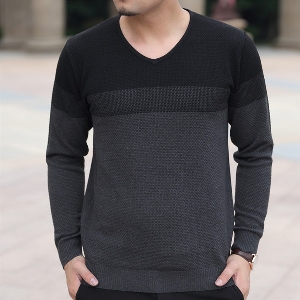 Мъжки пуловер с V-образно деколте в 4 цвята