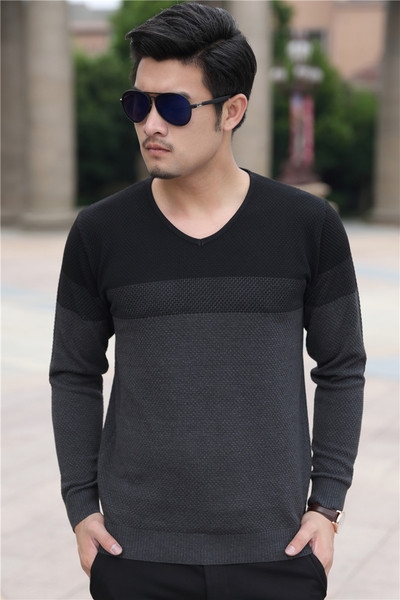 Мъжки пуловер с V-образно деколте в 4 цвята