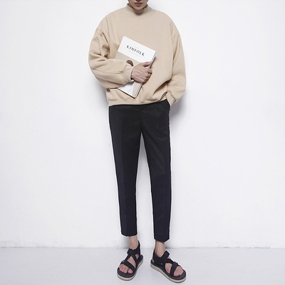 Мъжки широк изчистен суичер в няколко цвята