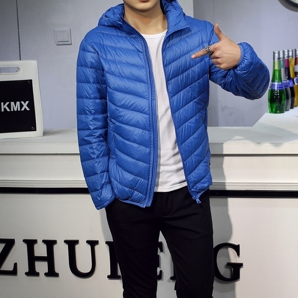 Есенно-зимни якета за мъже с качулка и без качулка в 7 цвята - с малка торбичка за съхранение.