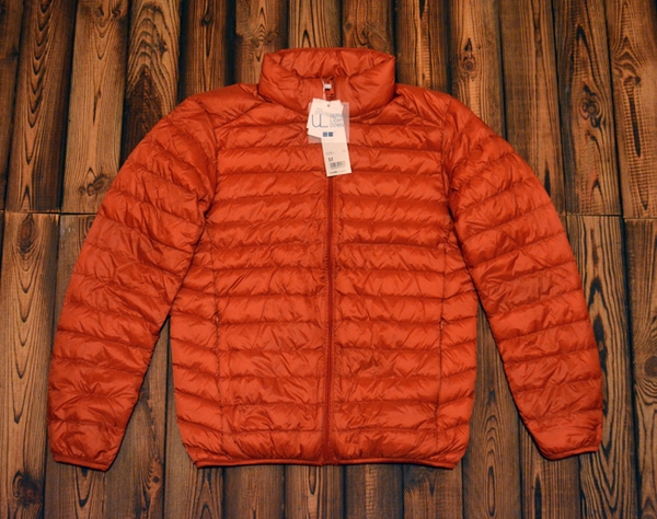 Тънки мъжки есенни якета в 8 различни цвята - сини, оранжеви, черни, бордо с качулка