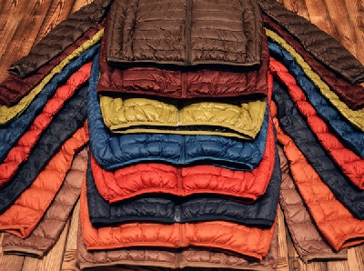 Λεπτά φθινοπωρινά ανδρικά μπουφάν με κουκούλα σε 8 διαφορετικά χρώματα - μπλε, πορτοκαλί, μαύρο, μπορντό 