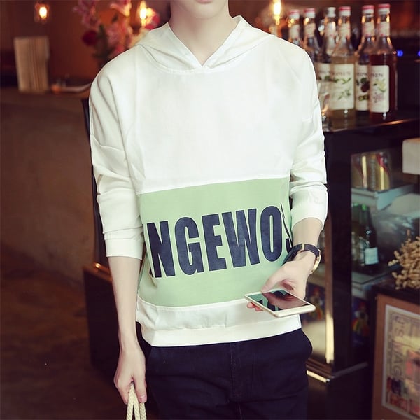 Πουλόβερ Slim τύπου των ανδρών σε διάφορα μοντέλα και χρώματα