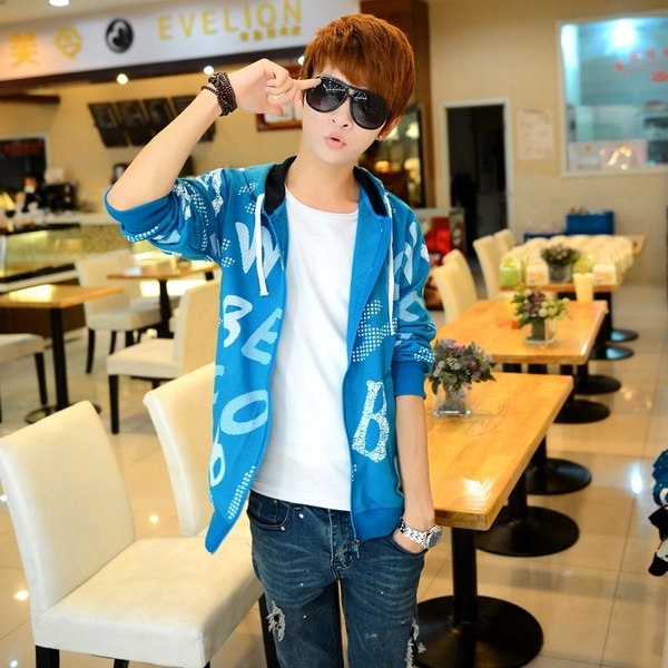 Αντρική ζακέτα με κουκούλα  σε πολλά νέα μοντέλα