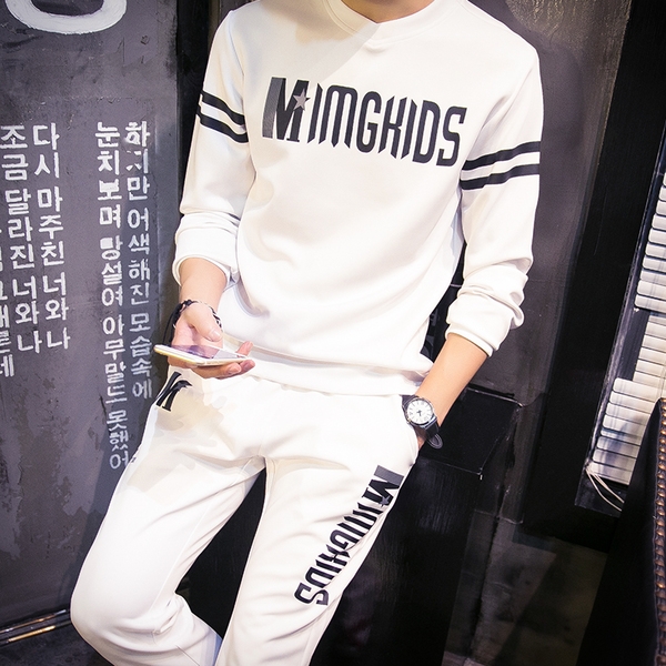 Спортни есенни комплекти от 2 части- Блуза и панталон. 