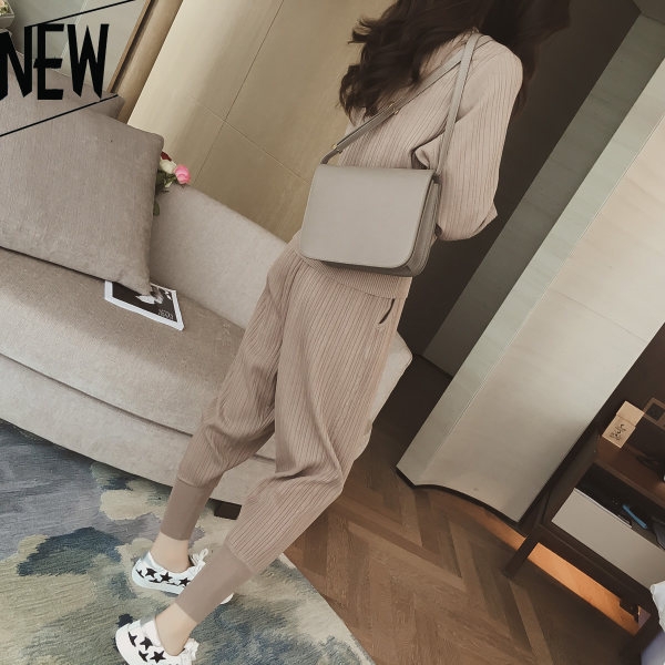 Φθινοπωρινό γυναικείο σύνολο 2 τεμαχίων - ζακέτα και παντελόνι - Γκρι, Μαύρο, Καφέ.