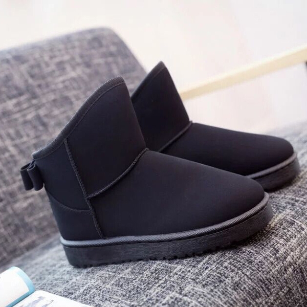 Топли дамски боти в черен, сив и розов цвят с панделка