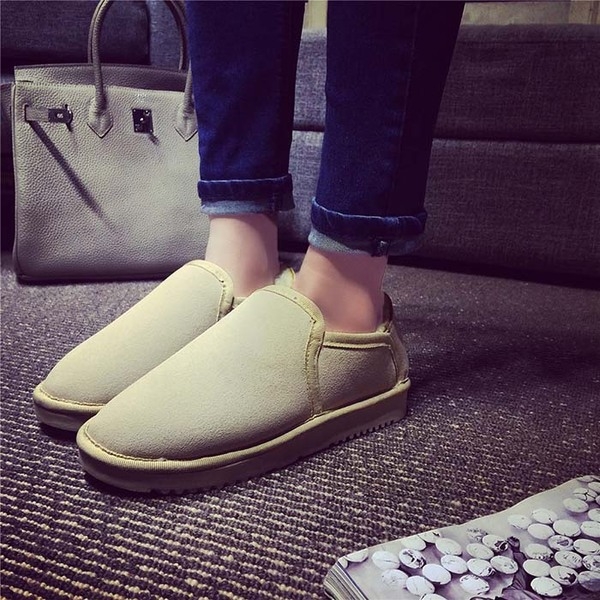 Стилни топли боти за жени в няколко цвята