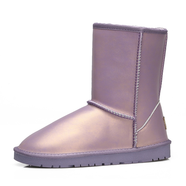 Водоустойчиви зимни боти за жени в най-разнообразни цветове и модели