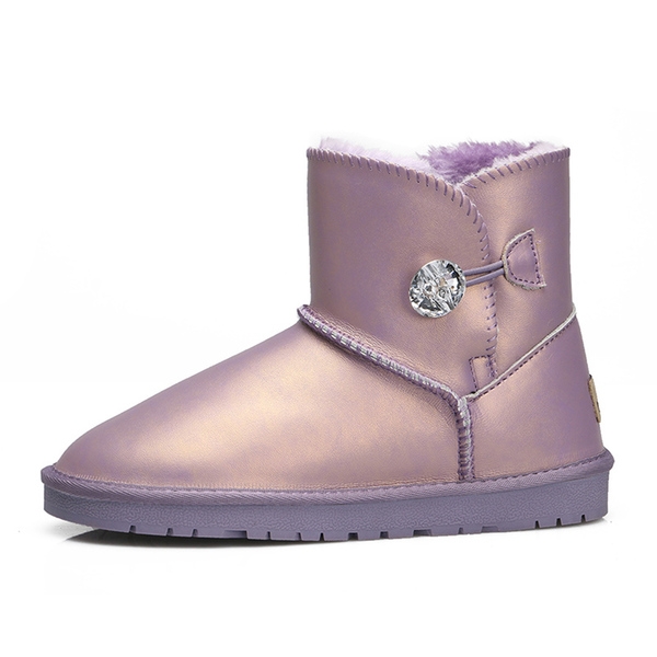 Водоустойчиви зимни боти за жени в най-разнообразни цветове и модели