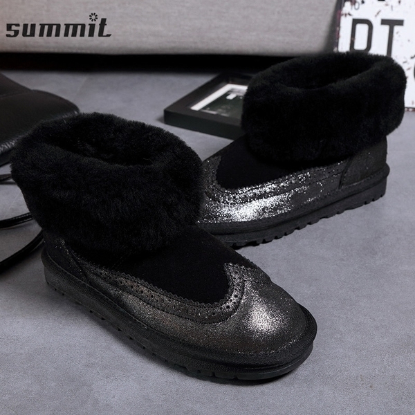 Κομψές γυναικείες  μπότες σε μαύρο, ροζ, σκούρο μπλε και μοβ χρώμα