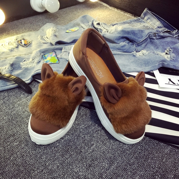 Ζεστές γυναικείες μπότες σε γκρι, μαύρο και λεοπάρδαλη χρώμα με αυτιά κουνελιών