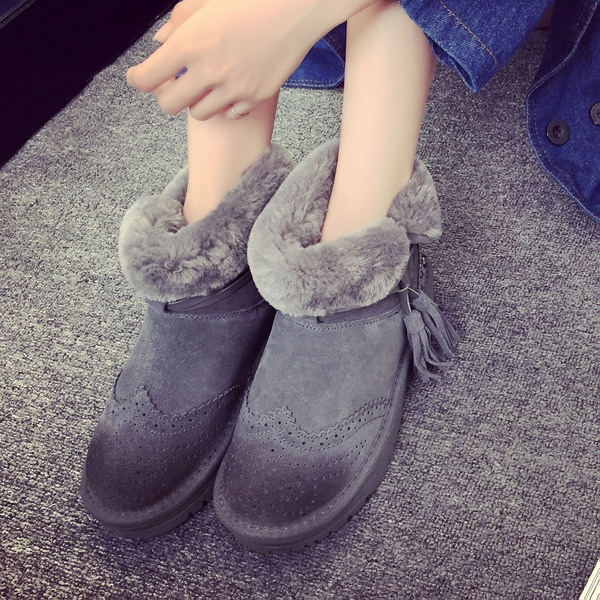 Стилни топли дамски боти в черен, кафяв и сив цвят