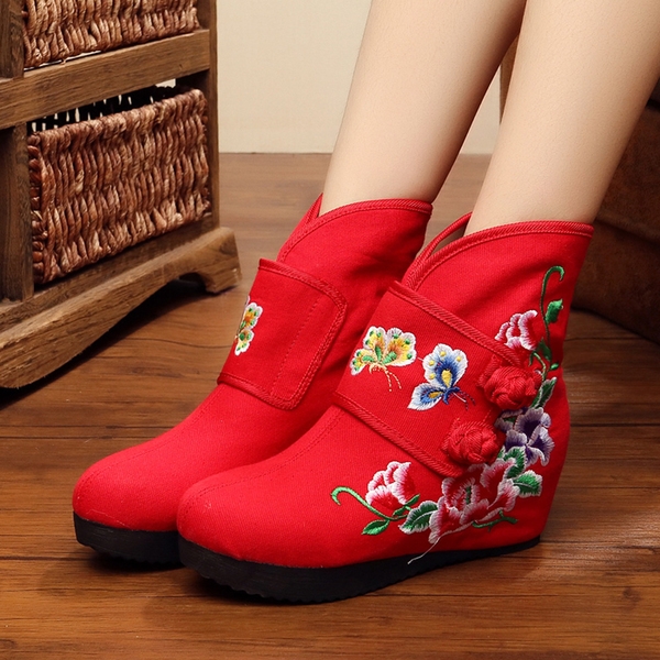 Нестандартни есенни дамски боти с цветя и различни закопчаване в три цвята цветни, червени, черни, сини 