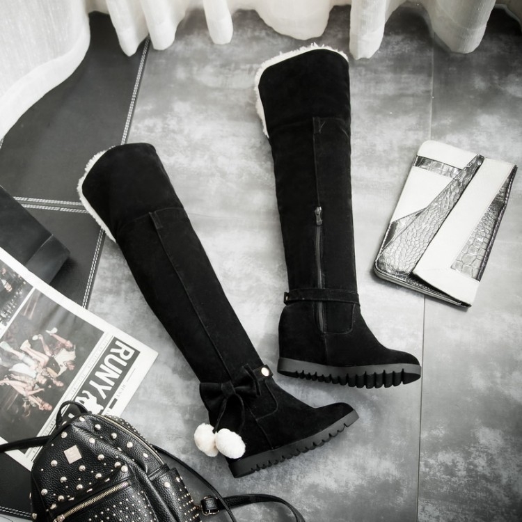 Дамски ботуши до коляното с пух в четири цвята