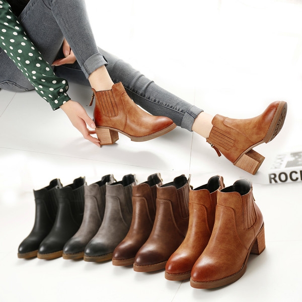 Зимни женски боти на среден ток с цип отзад - кафяви, черни, сиви