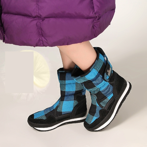 Водоустойчиви дамски ботуши в различни цветове