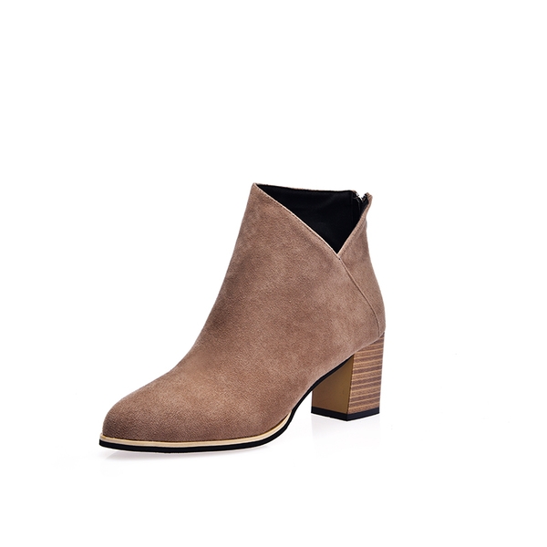 Елегантни дамски изчистени боти на ток