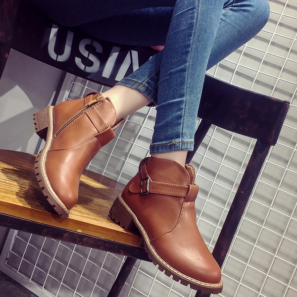 Елегантни кожени боти за дамите в черен и кафяв цвят