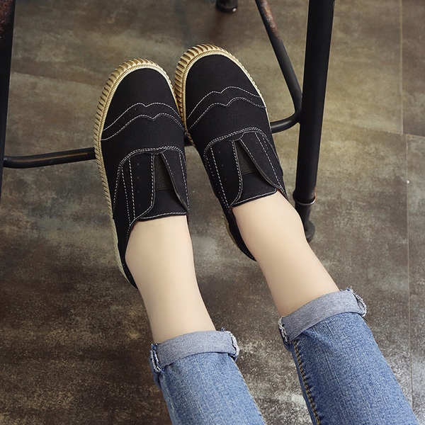 Дамски мокасини с дебели подметки в черен и кафяв цвят