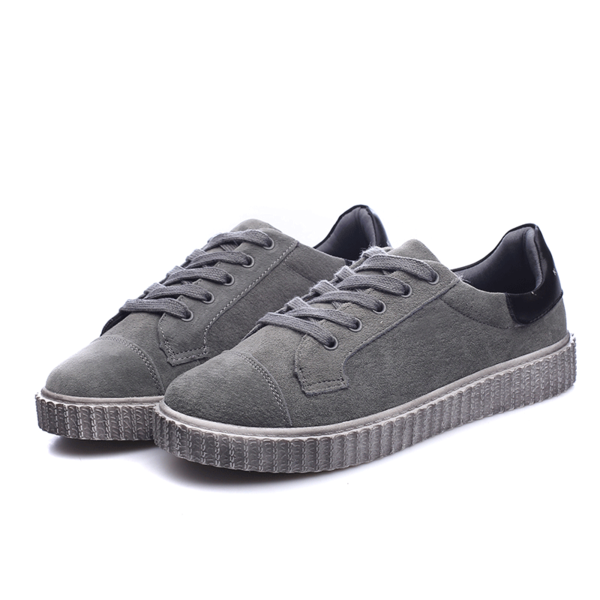 Стилни дамски маратонки в сив, черен и кафяв цвят