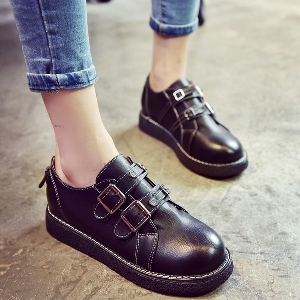 Παπούτσια Velcro με μαύρο και καφέ δερματίνη