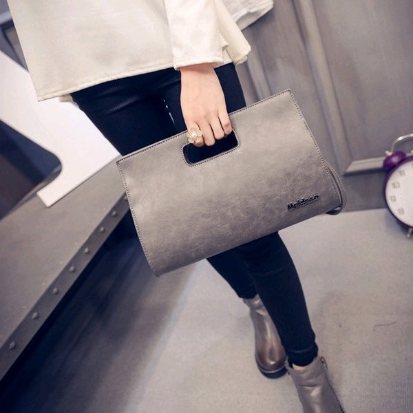 Дамски класически ретро чанти подходящи за най-различен стил женска мода, различни цветове: червен, сив, розов, бял