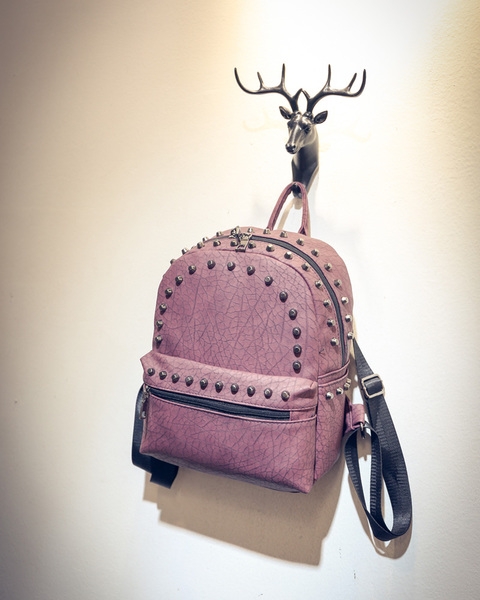 Дамски мини раници в няколко цвята черни, розови, светлозелени сиви от изкуствена кожа и с мека повърхност