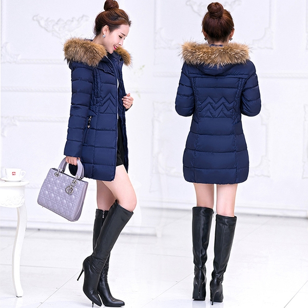 Дебело дамско дълго зимно яке с качулка и пух червено, тъмносиньо, червено, зелено памучно стилно и елегантно 