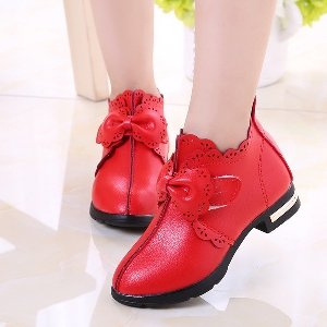 Παιδικές  χαμηλές  μπότες για κορίτσια  σε κόκκινο μαύρο και  ροζ  χρώμα -δύο μοντέλα με δαντέλα ή χάντρες