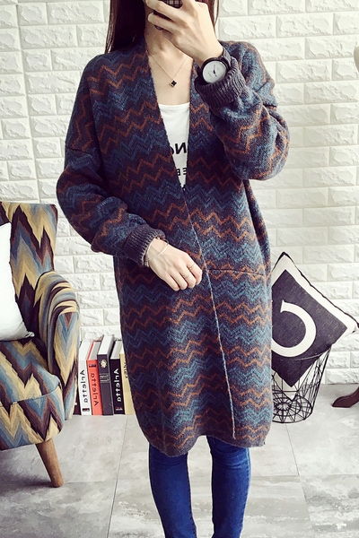 Дамска есенна шарена топла жилетка, във тъмен и по-светъл вариант стандартен размер
